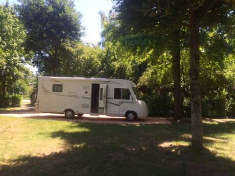 Aire de Camping-Car