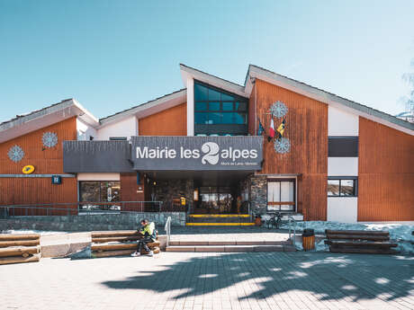 Deux Alpes' town hall