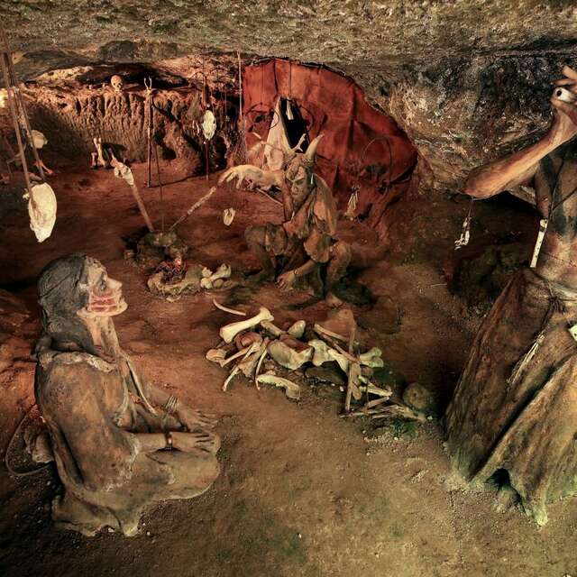 Les Grottes du Roc de Cazelle